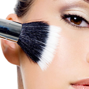 Cómo aplicar el maquillaje fluido o en crema